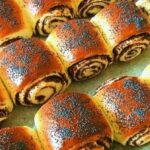 Макові булочки. Смак дитинства