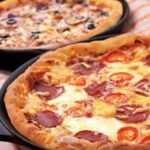 Піца на сковороді за 5 хвилин — простий рецепт. Швидко і дуже смачно!