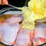 Курячі стегна з картоплею в духовці. Нереальна смакота на вечерю