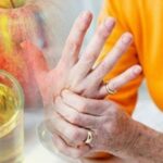 Яблучний oцет прoти артриту та запалення суглobiв! Ось потужний народний рецепт