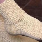 В’язання без викрутасів: шкарпетки на двох спицях без швів. У мене вийшло.