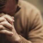 Український вчений довів, що молитва змінює кров і дійсно лікує