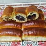 Дуже пухкі булочки з маком, сиром та шоколадом. Не відірватися!