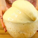 М’яке та пухке дріжджове тісто – Рецепт, який я використовую найчастіше – Ідеальне тісто для пончиків, булочок, піци тощо
