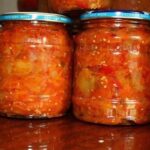 Неймовірно смачний рецепт кабачкового лечо з часником