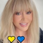 Світиться від щастя: Алла Пугачова в модному образі прогулялася вулицею Юрмали